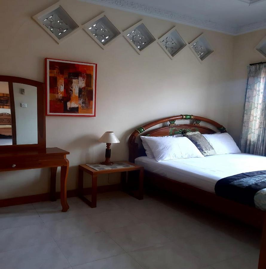 The Reinhold Guesthouse Bali Kerobokan  Luaran gambar