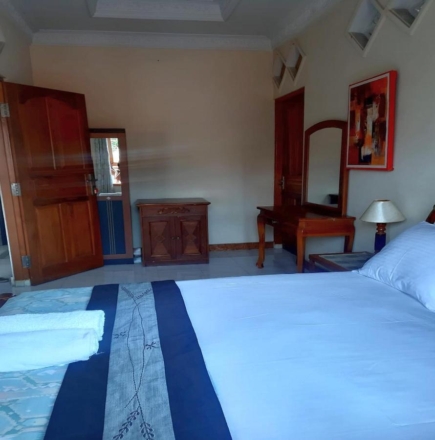The Reinhold Guesthouse Bali Kerobokan  Luaran gambar