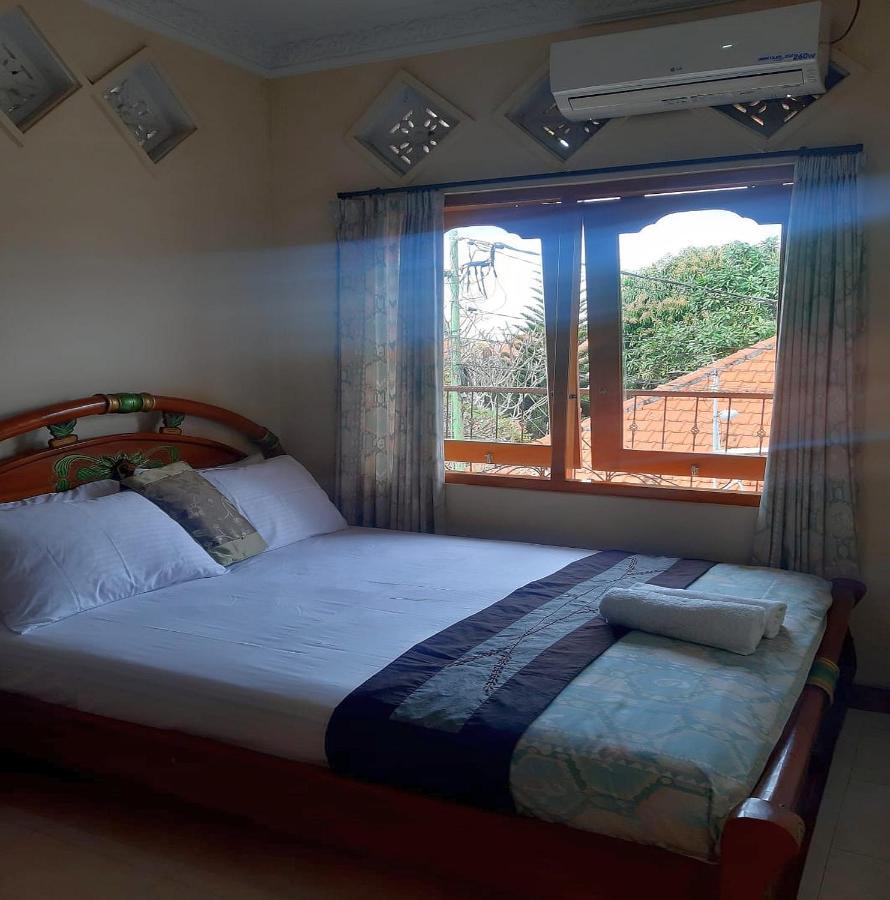 The Reinhold Guesthouse Bali Kerobokan  Luaran gambar