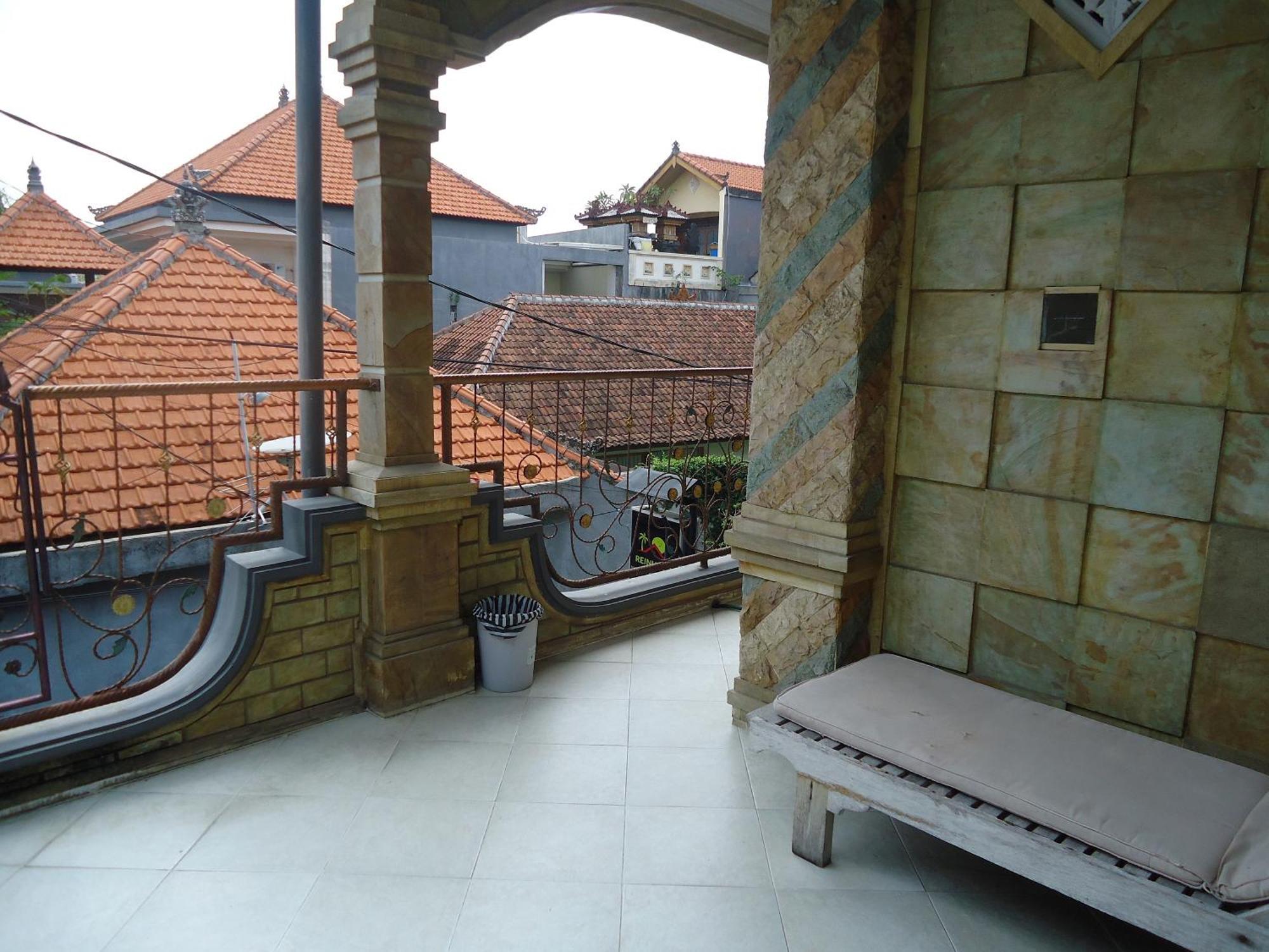The Reinhold Guesthouse Bali Kerobokan  Luaran gambar