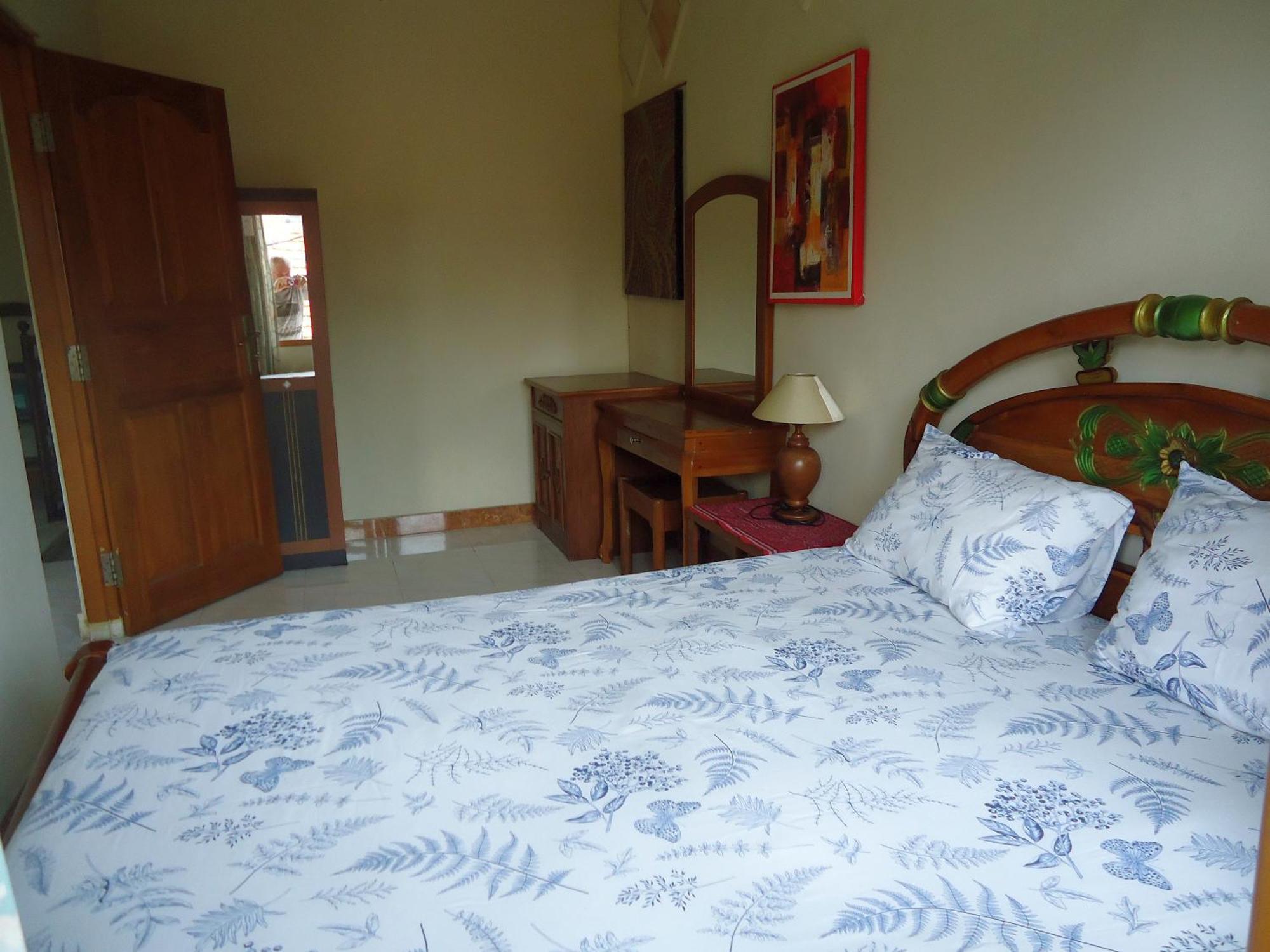 The Reinhold Guesthouse Bali Kerobokan  Luaran gambar