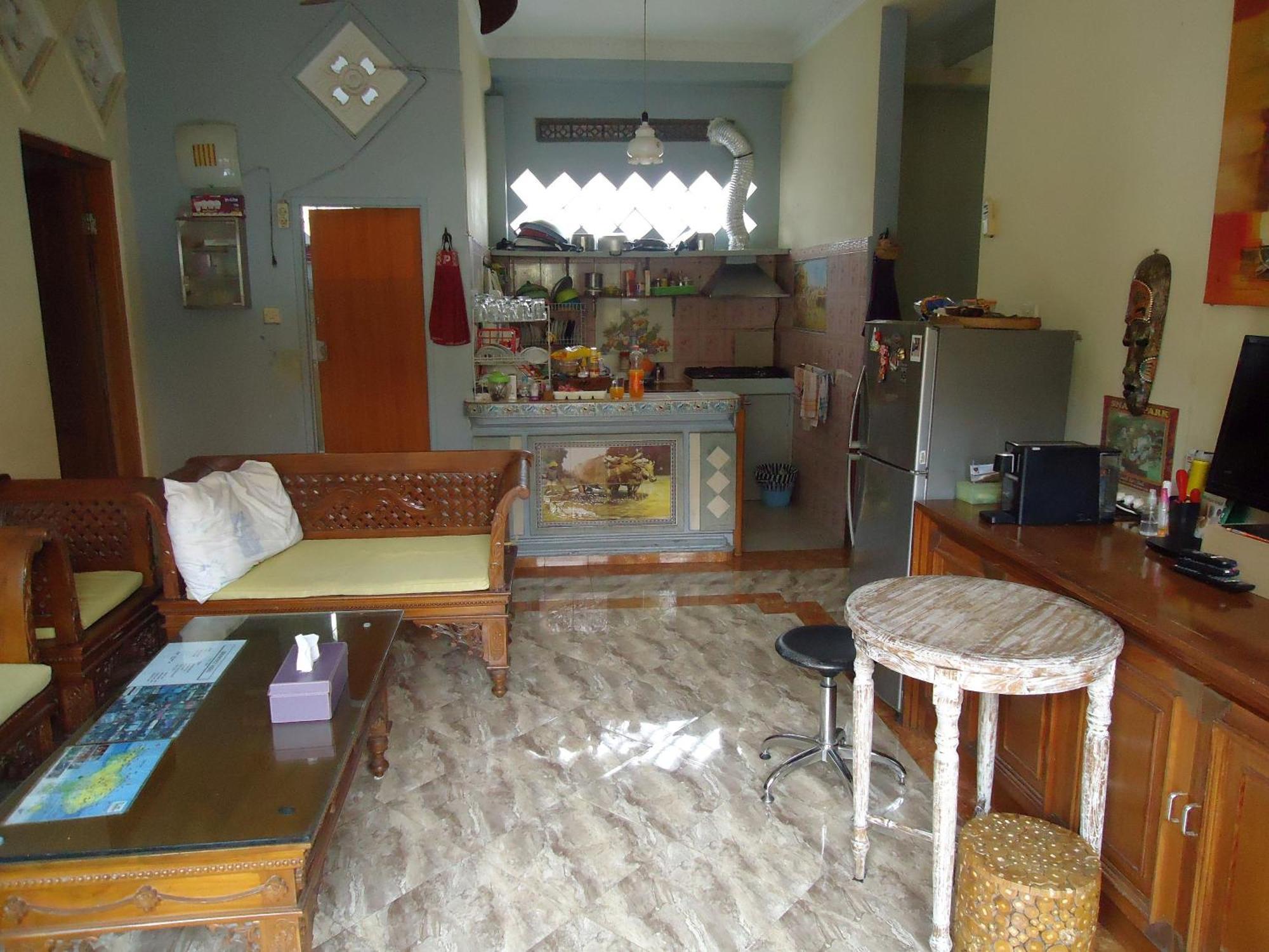 The Reinhold Guesthouse Bali Kerobokan  Luaran gambar